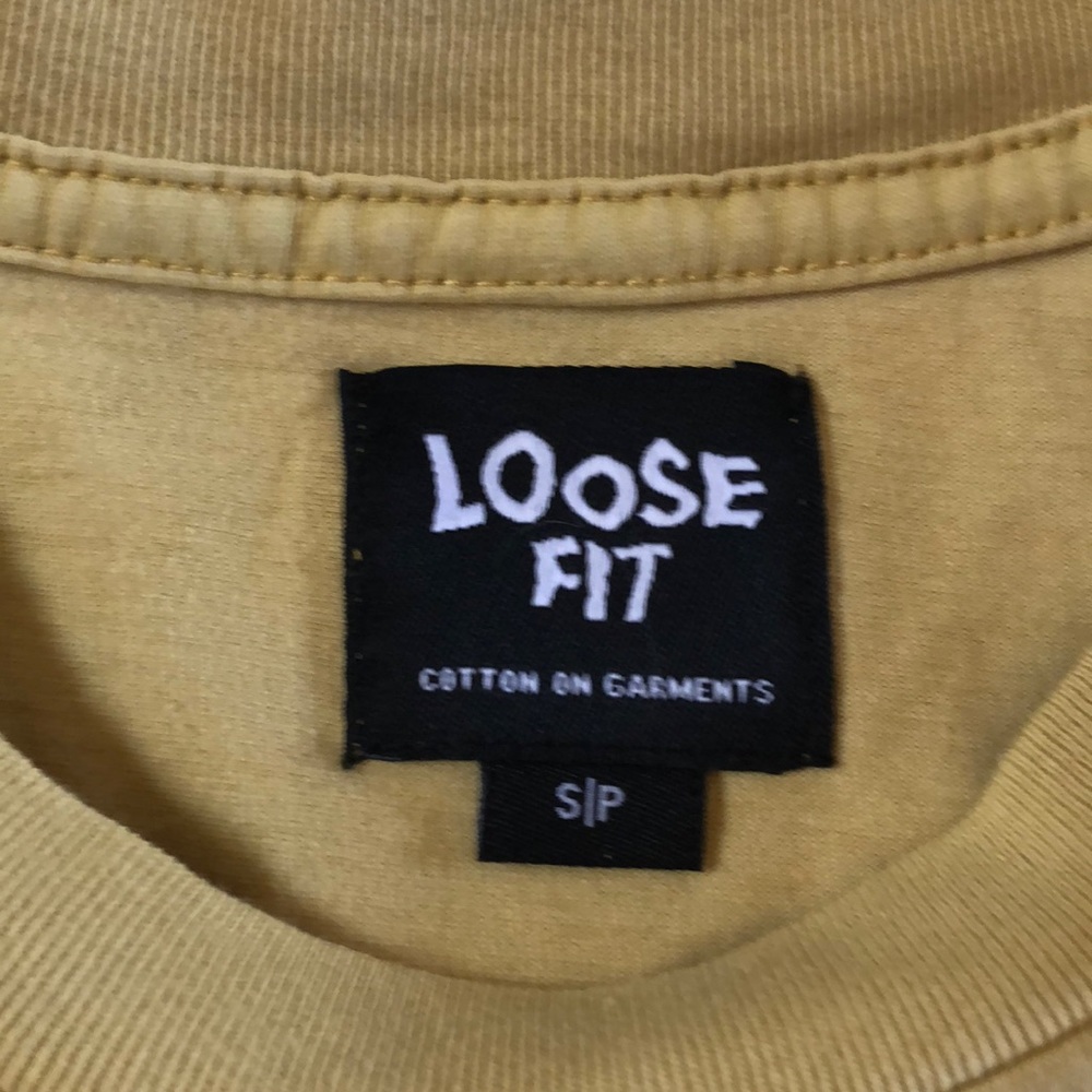 Cotton On T-Shirt - Picture 2 of 2